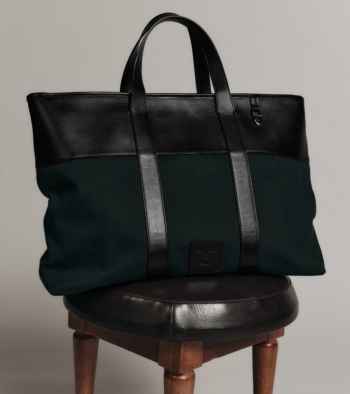 Sac cabas porté main Le Tanneur x HAST en cuir lisse et toile coton