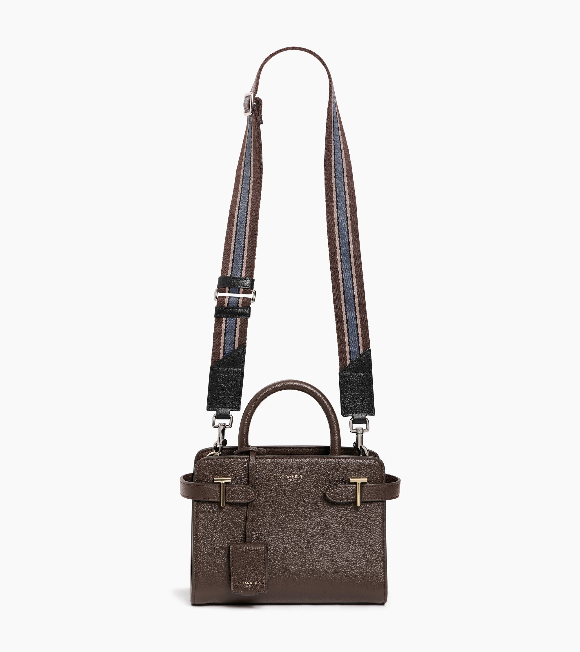 Adjustable striped shoulder strap.