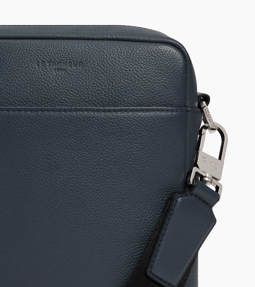 Marceau グレインレザー ファスナー付き スモール サコッシュ
